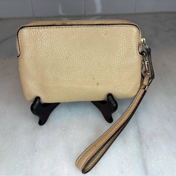 Coach Pebbled Leather Clutch Wristlet - Picture 3 of 10